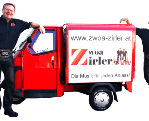 Zwoa Zirler on the road