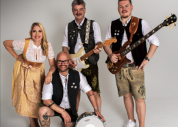 The Munichs Studiofoto Partyband München, Hochzeitsband, Festzeltband Bayern jetzt buchen! The Munichs Studiofoto